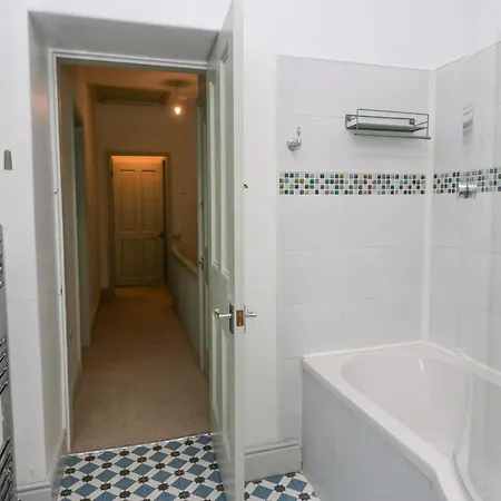 Westbourne Holiday home *